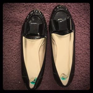Patent leather flats